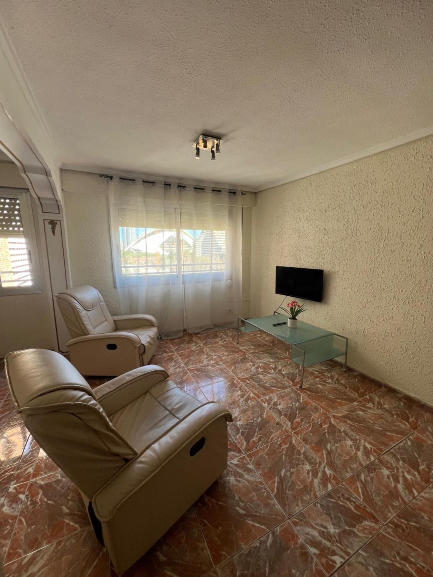 Piso Completo Cerca De Artes Y Ciencias Apartamento Valência Exterior foto